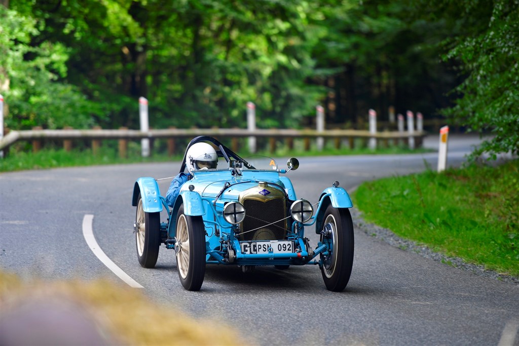 Magnus Neergaard fra Malmö var i sin Riley 1931 hurtigst blandt løbets ældste biler
(Foto: Michael Eisenberg)